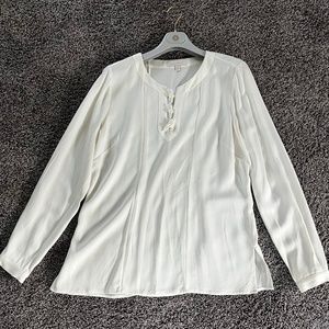 Winter white rayon long sleeve blouse